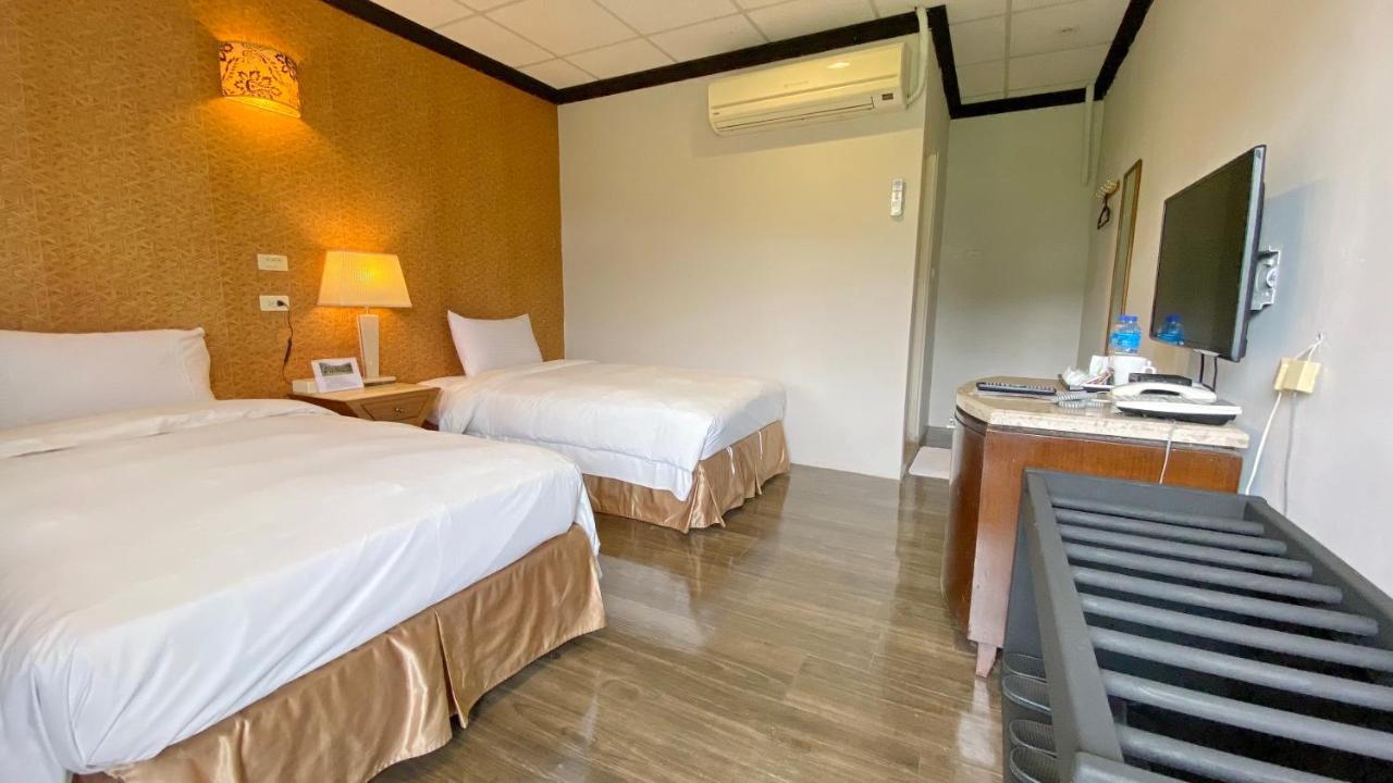 Jinhue Hotel Луйє Екстер'єр фото
